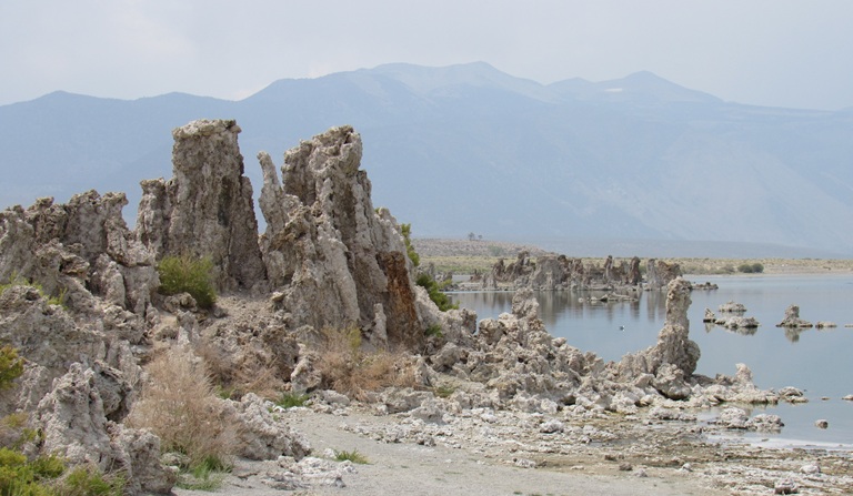 Picture of mono_lake