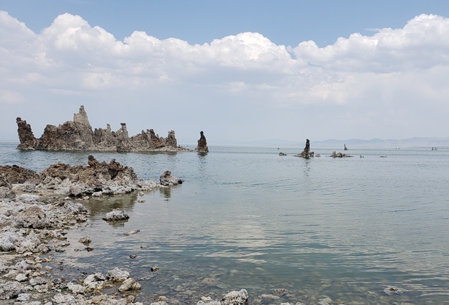 Picture of tufa_islands