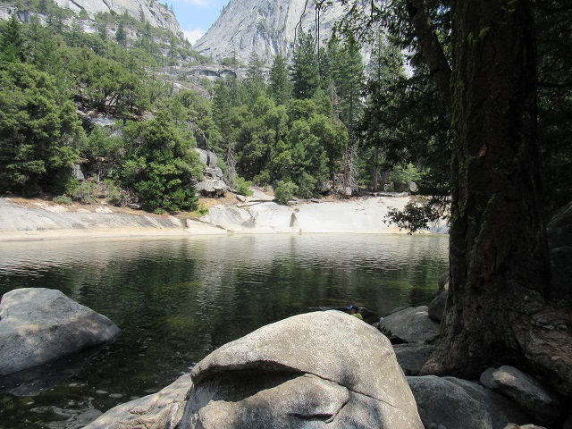 Picture of emerald_pool